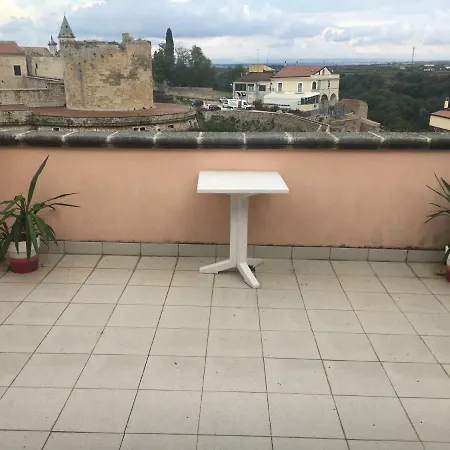 Il Belvedere Aragonese Apartment *